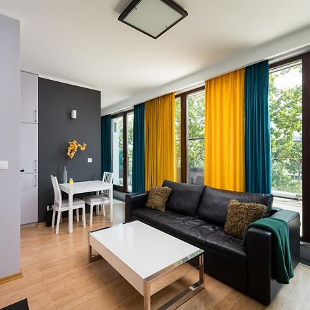 Ochota Deluxe Apartment 华沙 外观 照片